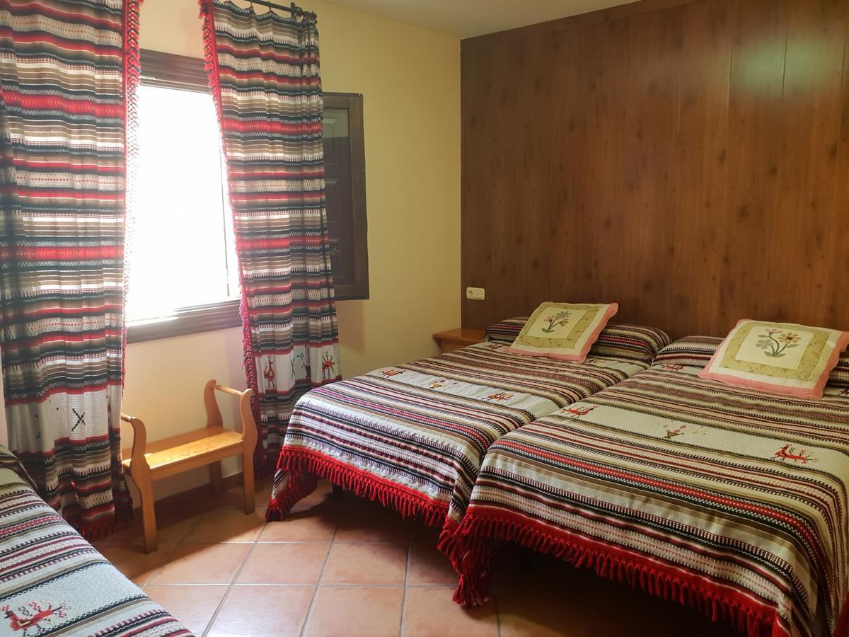Hostal Pampaneira Exterior photo
